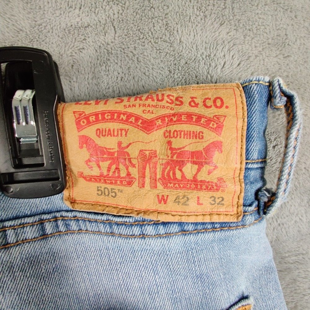 Levis 505 Jeans Men 42 Blue Straight Light Wash Denim Stretch Pants Solid 42x30 - Picture 10 of 11